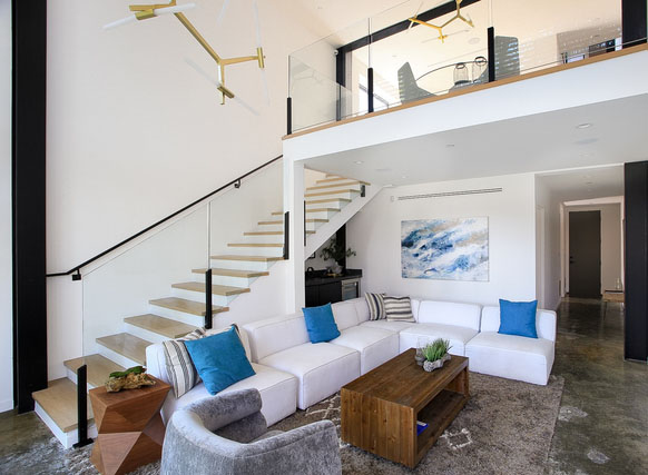 303 Venice Way VENICE CA 90291